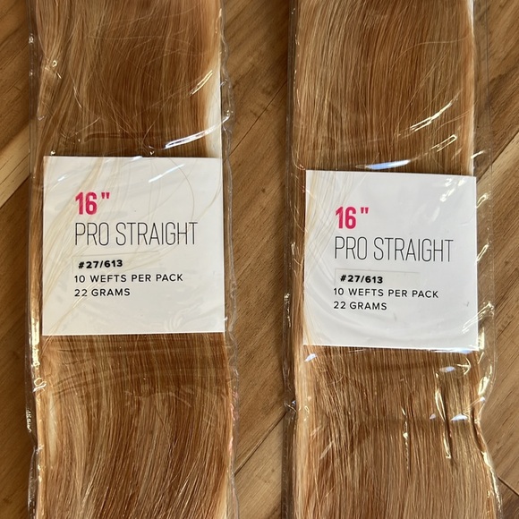 2 packs Donna Bella Hair 16" tape-in extensions - Picture 2 of 2